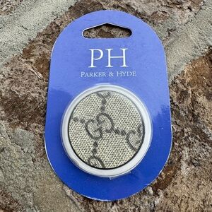 NWT Authentic Gucci PopSocket - Parker & Hyde